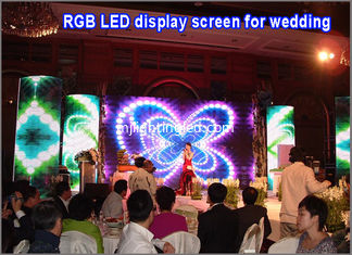 CHINE 3 en 1 écran d'affichage RVB écran P5 module d'affichage vidéo panneau d'affichage publicitaire pour la scène de l'hôtel Wedding Palace fournisseur