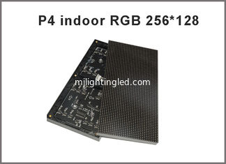 CHINE Les modules polychromes de P4 LED 1/16 pixel 64*32 p4 d'intérieur RVB du balayage 256*128mm ont mené l'affichage vidéo fournisseur